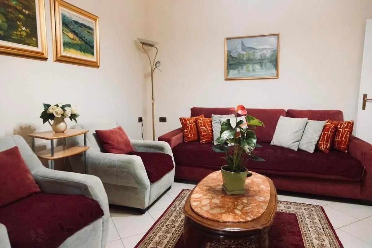 Cozy & Authentic Tirana Stay - 3Min Walk To Center 0*,